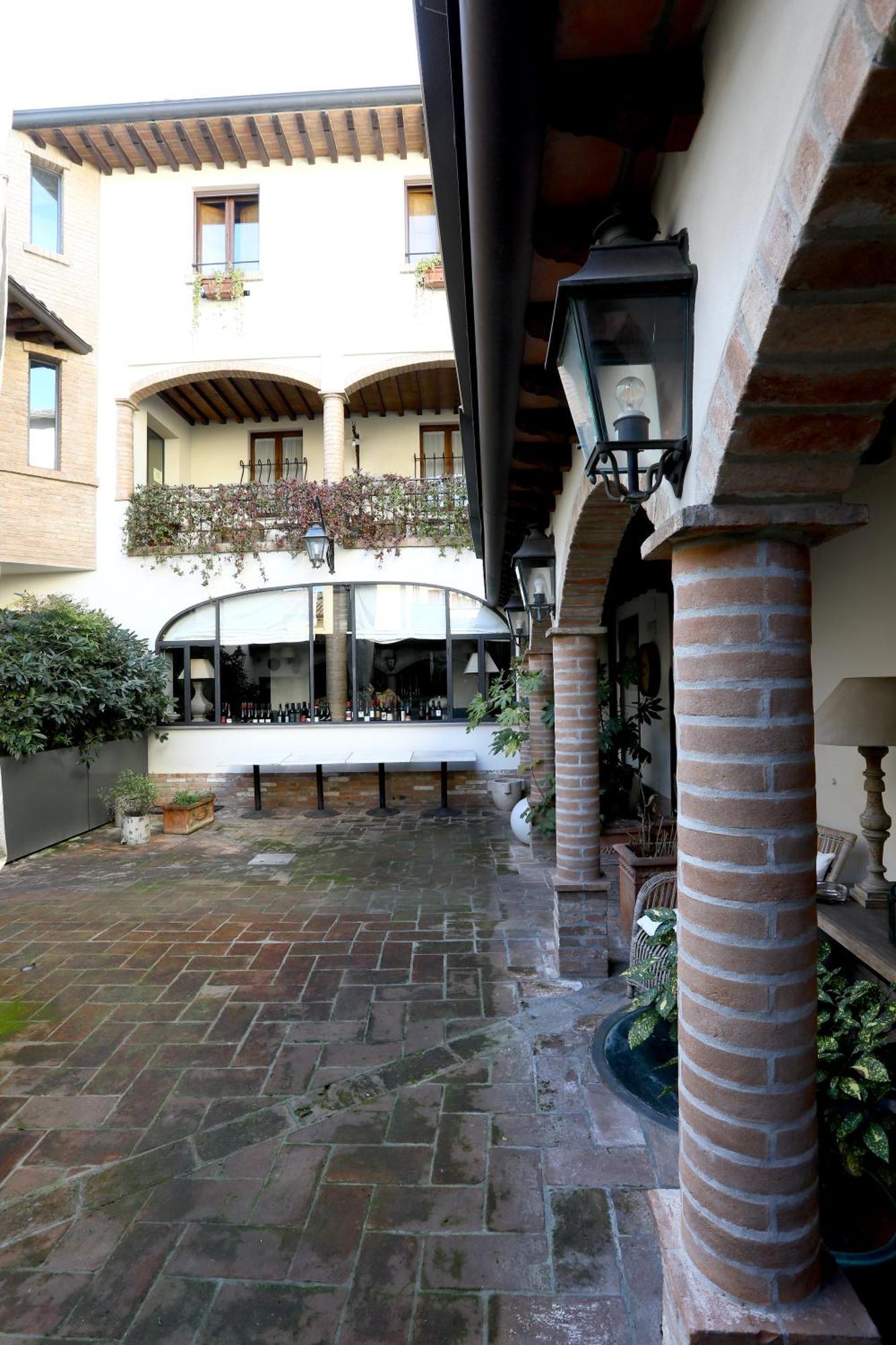 Locanda Stella D'Oro Soragna Dış mekan fotoğraf