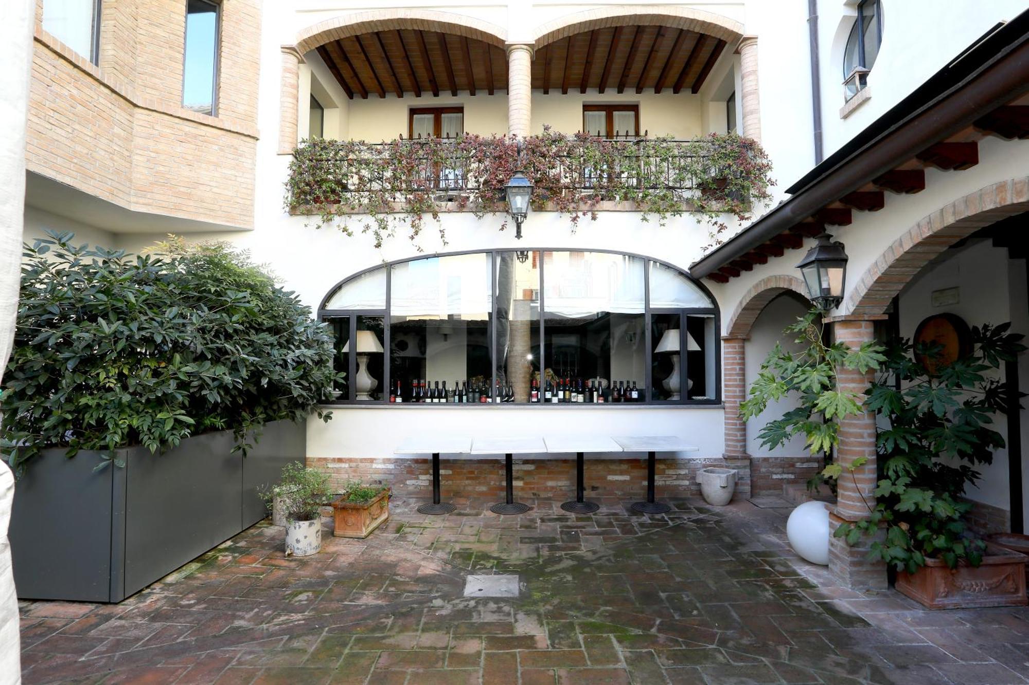Locanda Stella D'Oro Soragna Dış mekan fotoğraf